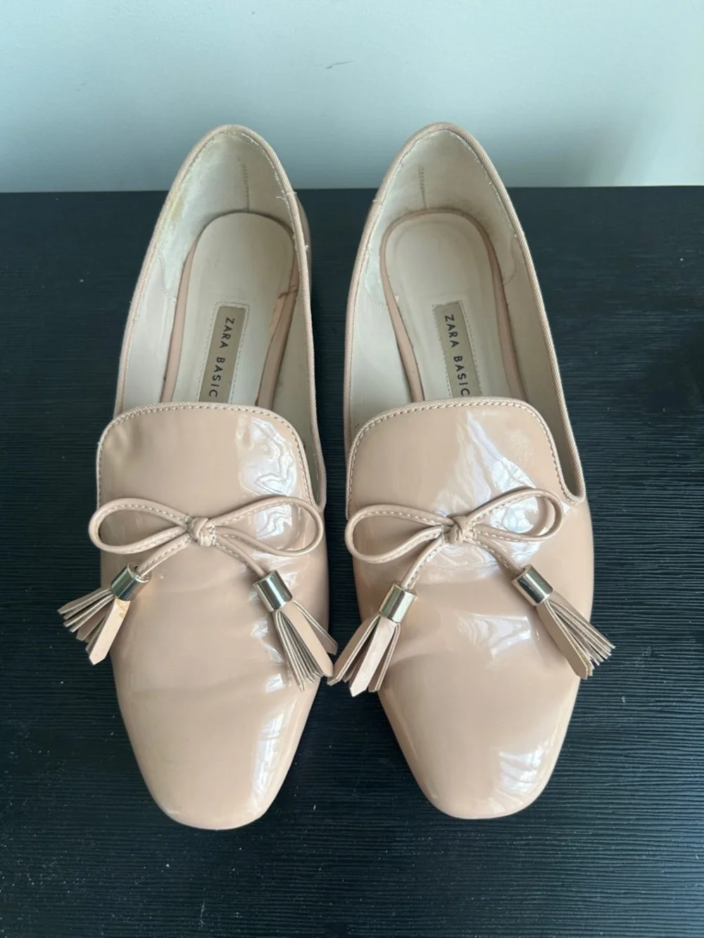 Zara Basic Nude Flats Gold Accent Heel Bow Size 38 - Picture 2 of 16
